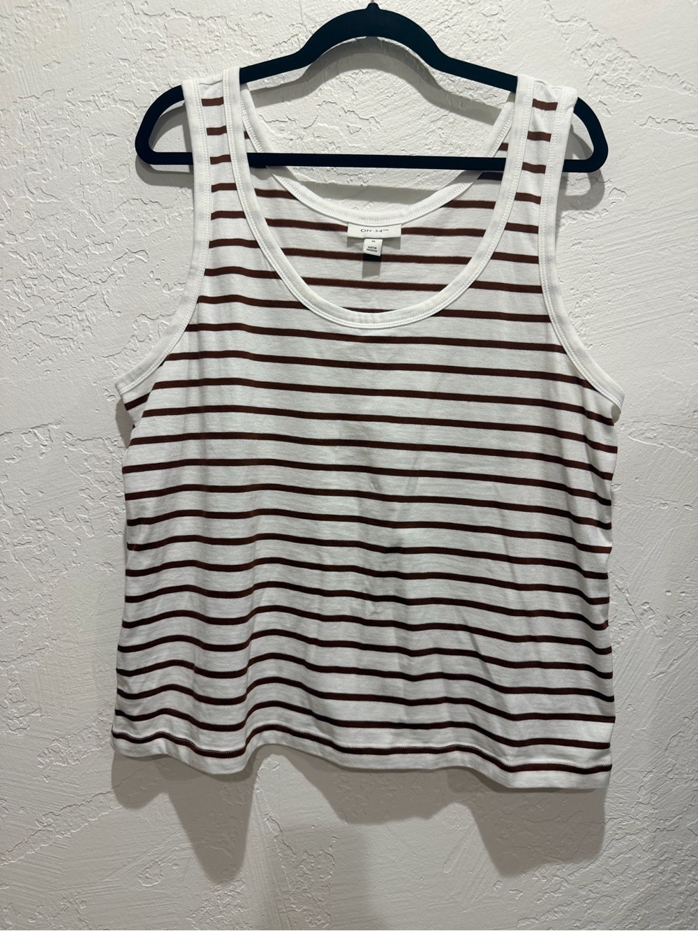 ON 34th Casual Striped Scoop Neck Tank Top - White & Brown
